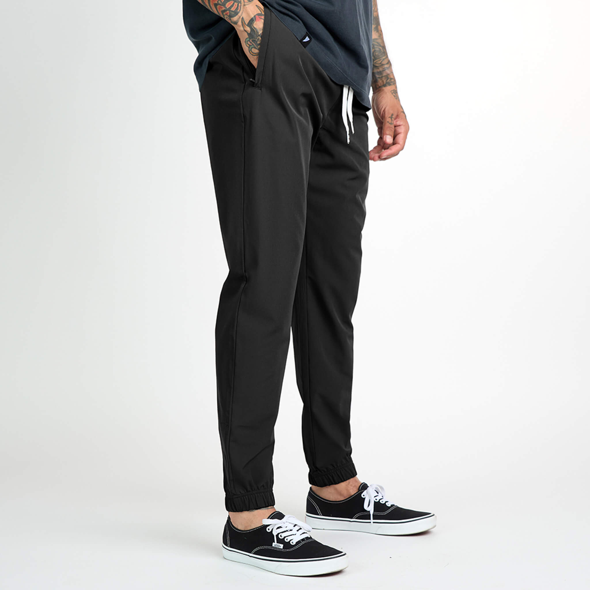 (New) Black Joggers