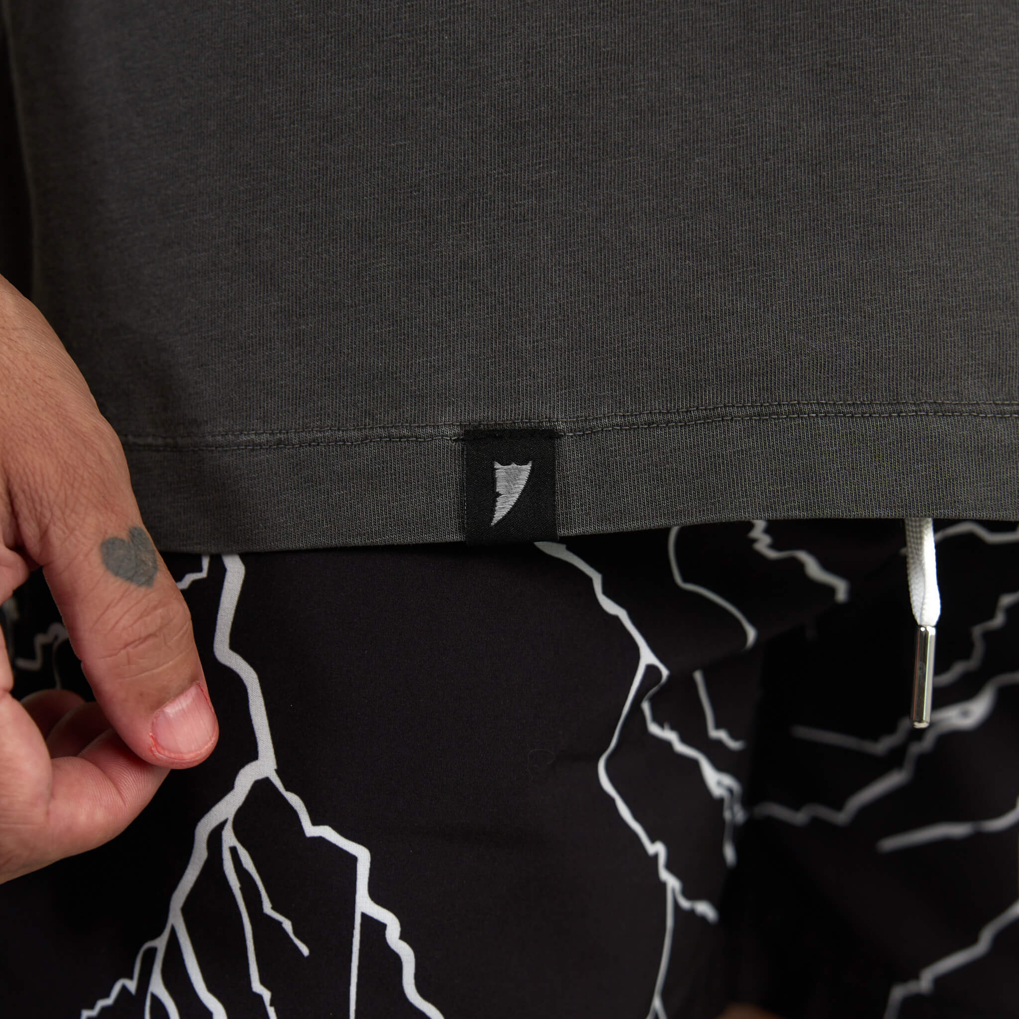 (New) Drop Shoulder Tee - Pepper